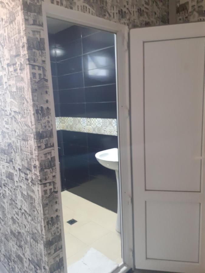 באטומי Guest House Quiet Home מראה חיצוני תמונה