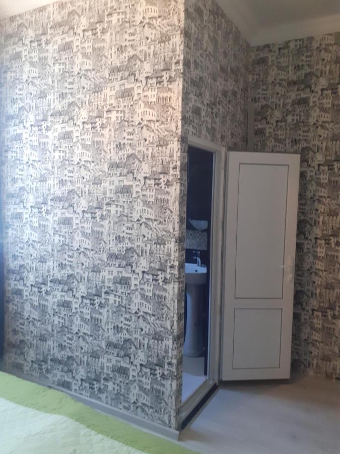 באטומי Guest House Quiet Home מראה חיצוני תמונה